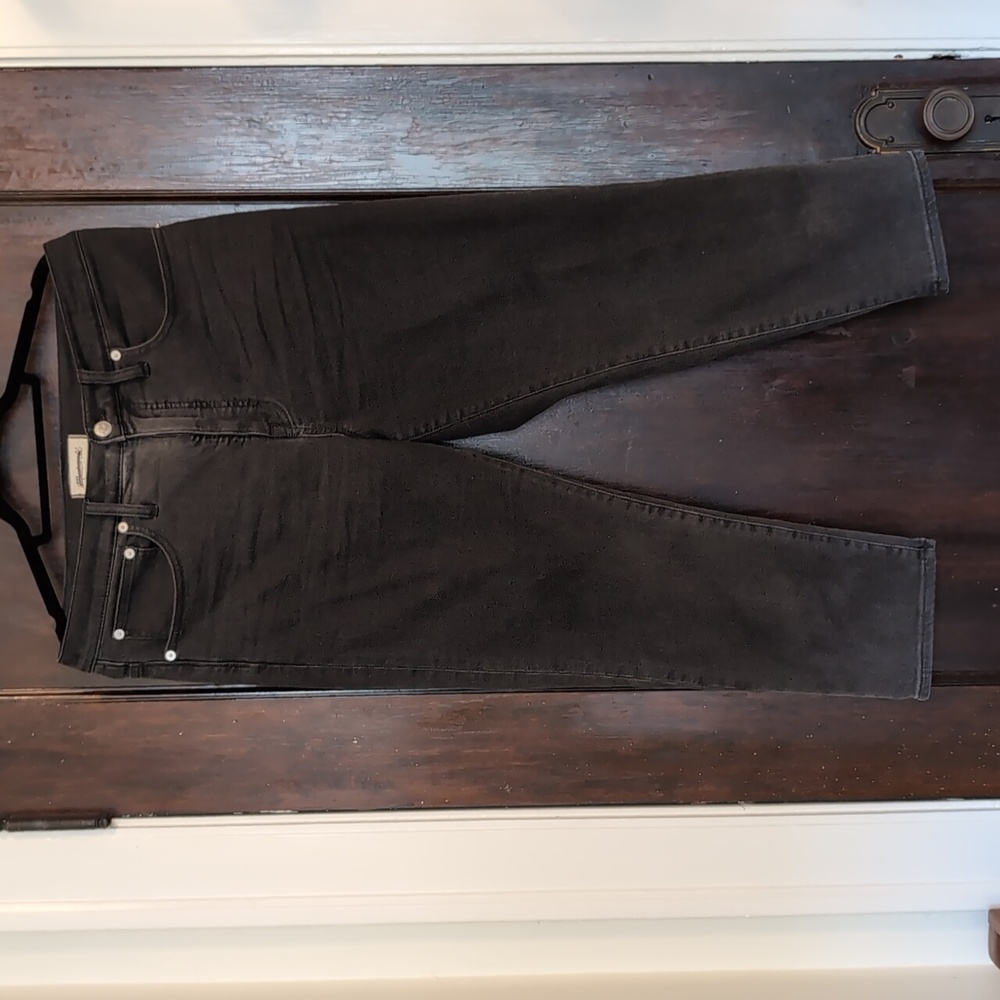 Madewell Classic Straight Jean
